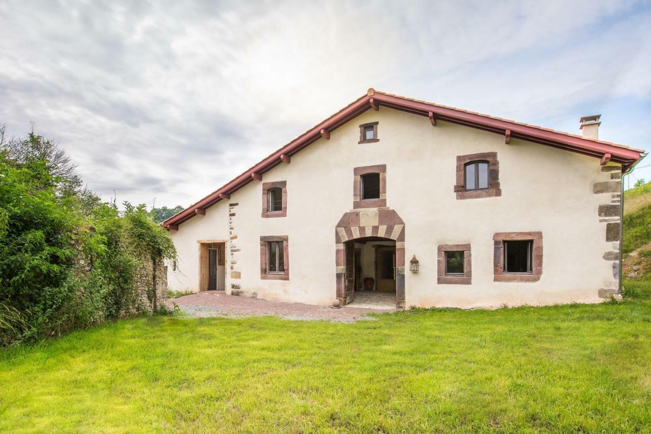 Hotel Joangi Uhart-Cize Exteriér fotografie